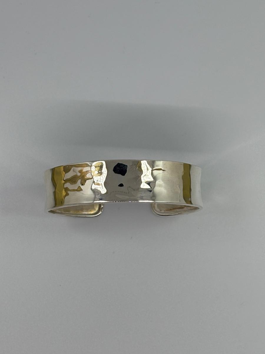 Acquafresca Hammered Silver Sterling Silver Cuff Bracelet