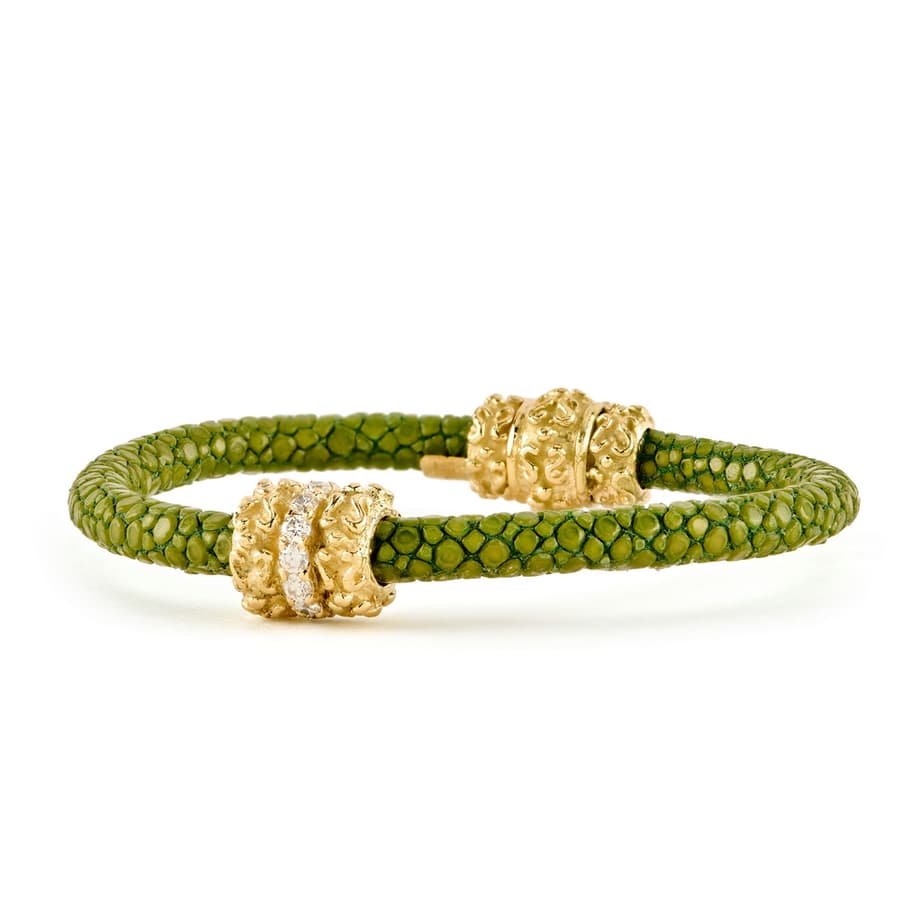 Katy Briscoe 18K Polished Yellow Gold Bangle Bracelet