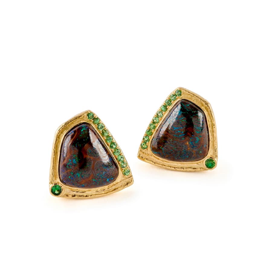 Katy Briscoe in 18K Semi-Polished Yellow Gold Post Earrings