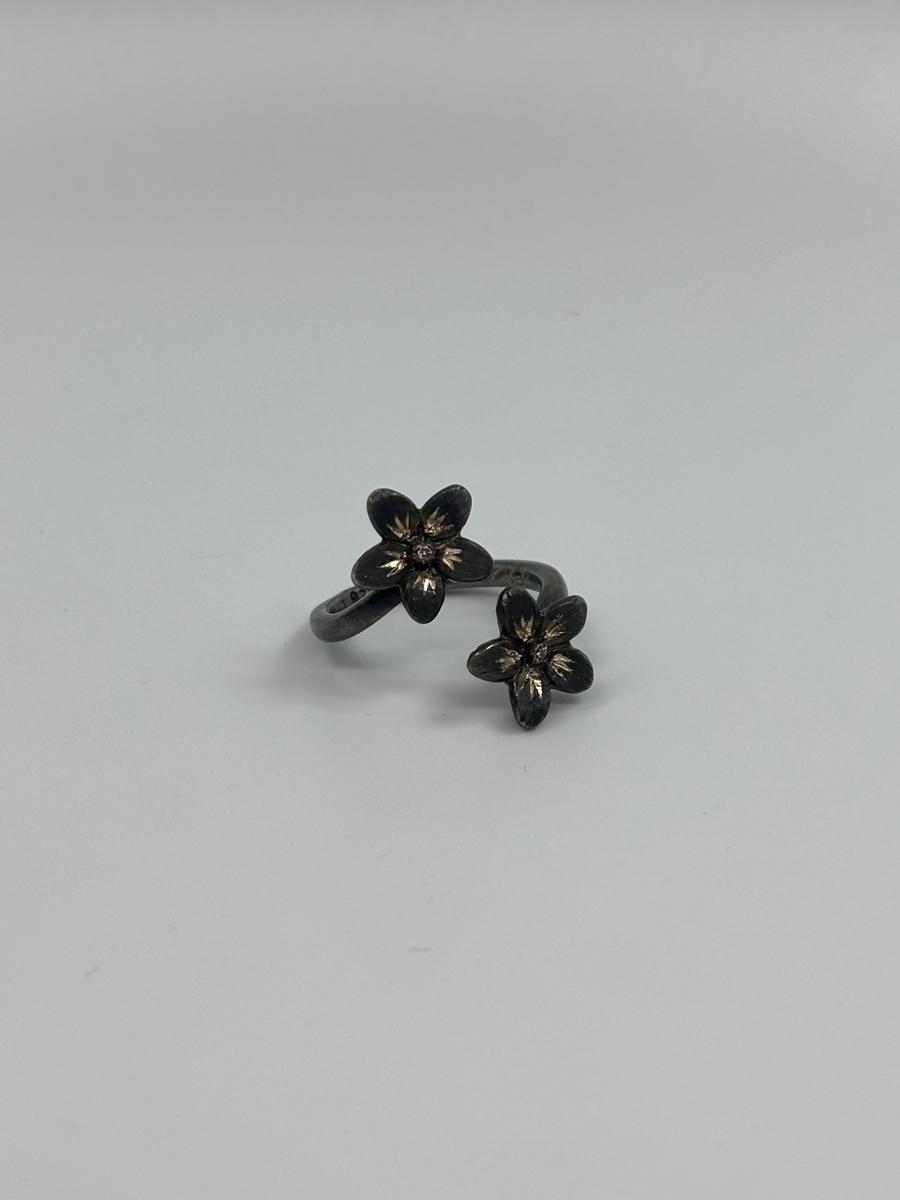 Jewel Lab Diamond Black Sterling Silver Antique Ring