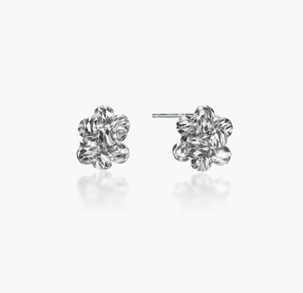 Platinum Born Limitless in 900PTK Diamond Cut Platinum Post Earrings
