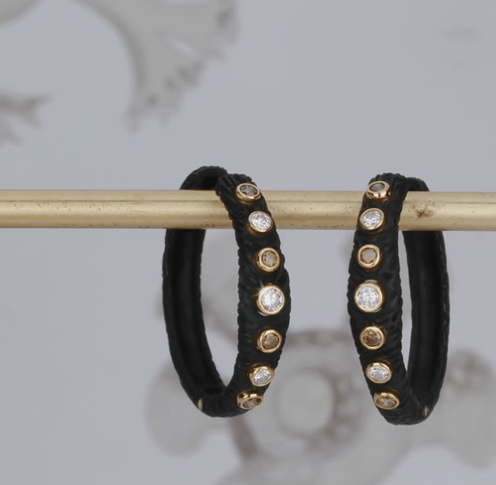 Sarah Graham Diamond in 18K Polished Yellow Gold Hoop Earrings