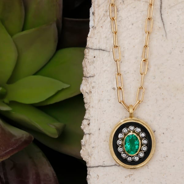Sarah Graham Emerald 18K Matte Yellow Gold Pendant Necklace