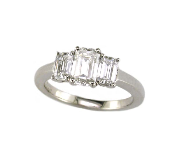 Suna Bros Diamond 900PTK Polished Silver Platinum Band Ring