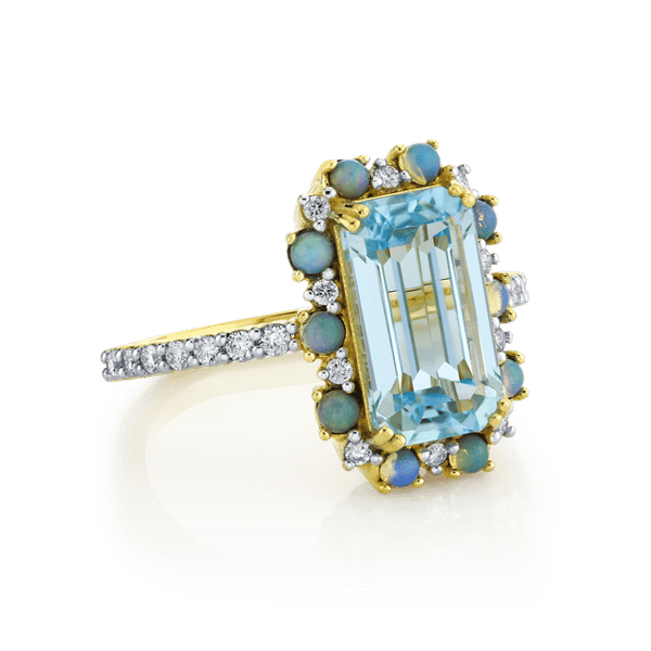 Sloane Street Topaz 18K Strie Detail Yellow Gold Band Ring