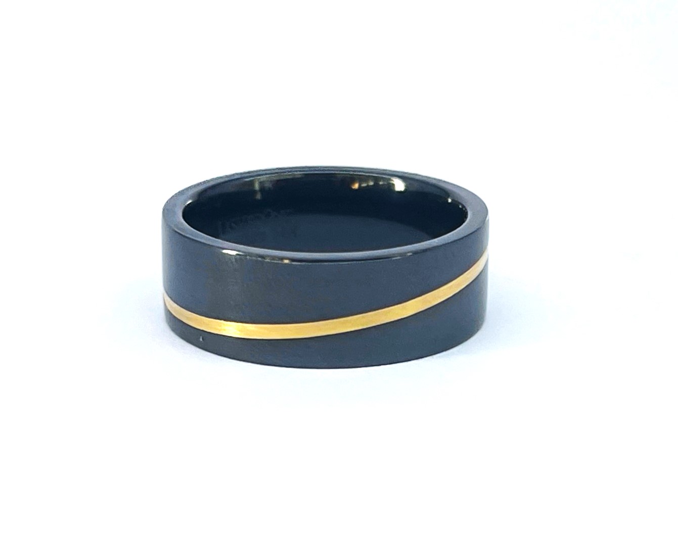 Band  Men  14 Polished Ring 96-601ZIRCONIUM/14KR