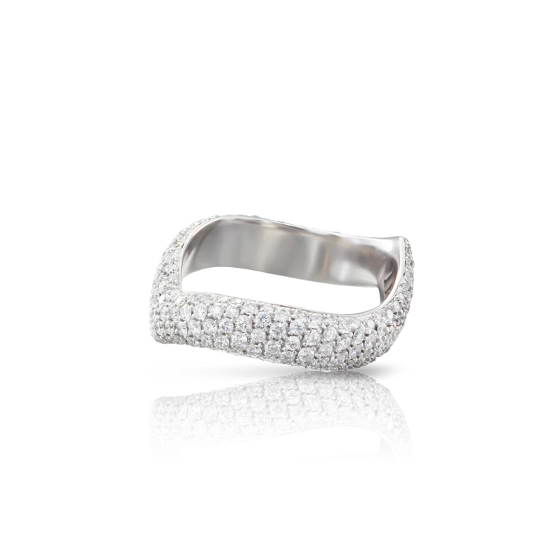 Band  Women  18 Polished Ring 15578B